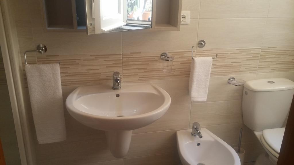 シラクーサCasa Barnabaアパートメント エクステリア 写真